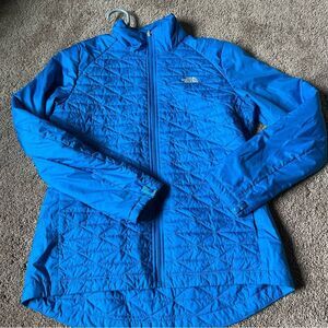 The North Face Women's Small Thermoball Jacket